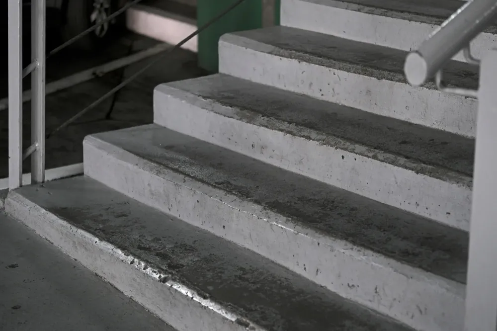 beton-et-pierre-escaliers